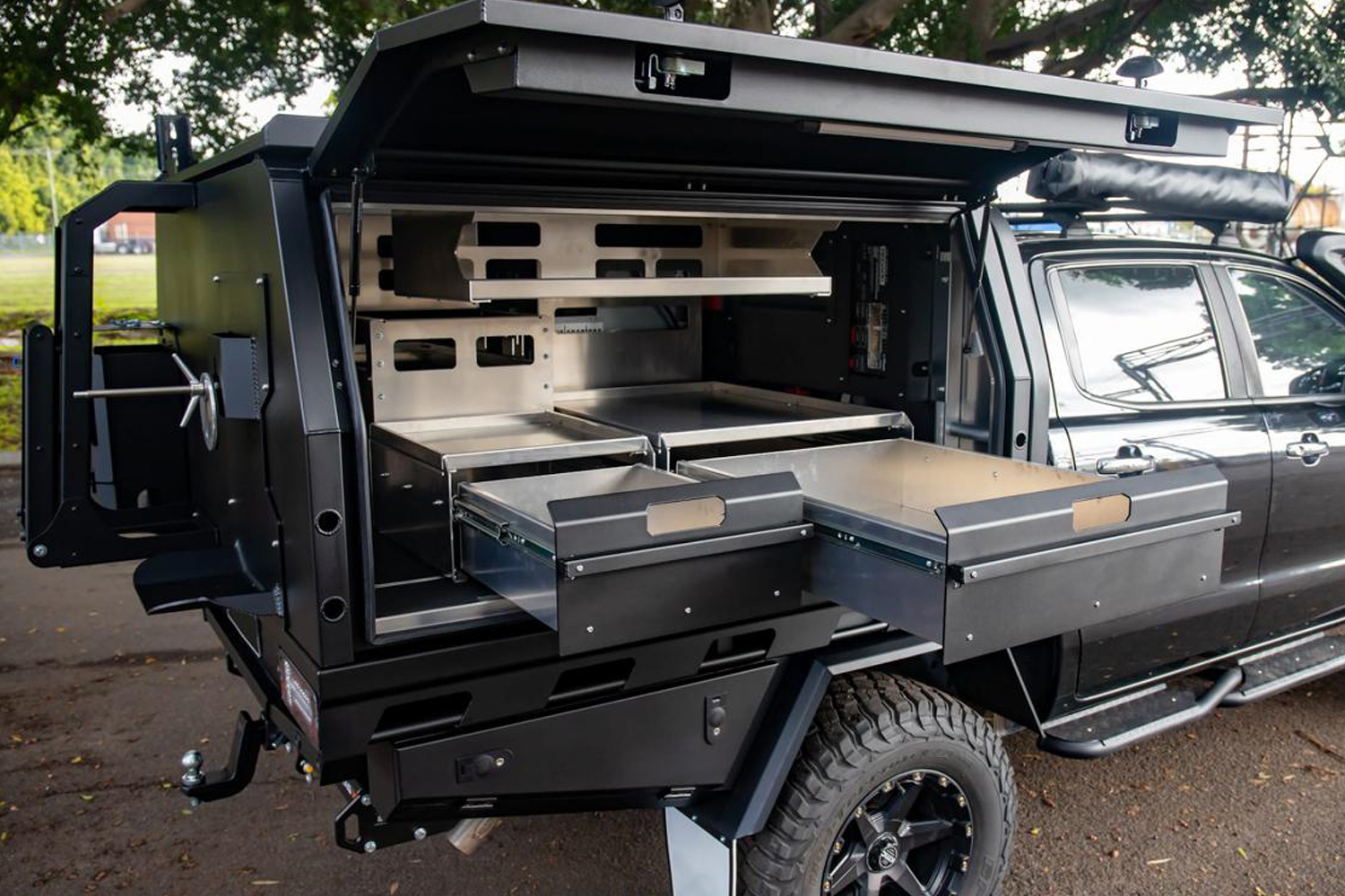 Customised-Canopy-03